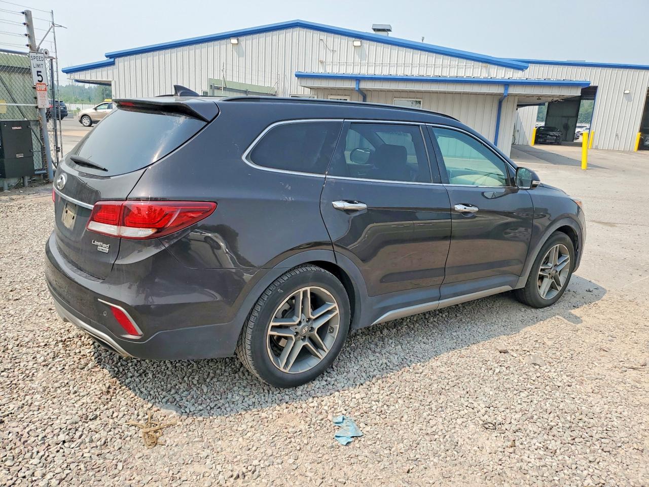 2017 HYUNDAI SANTA FE