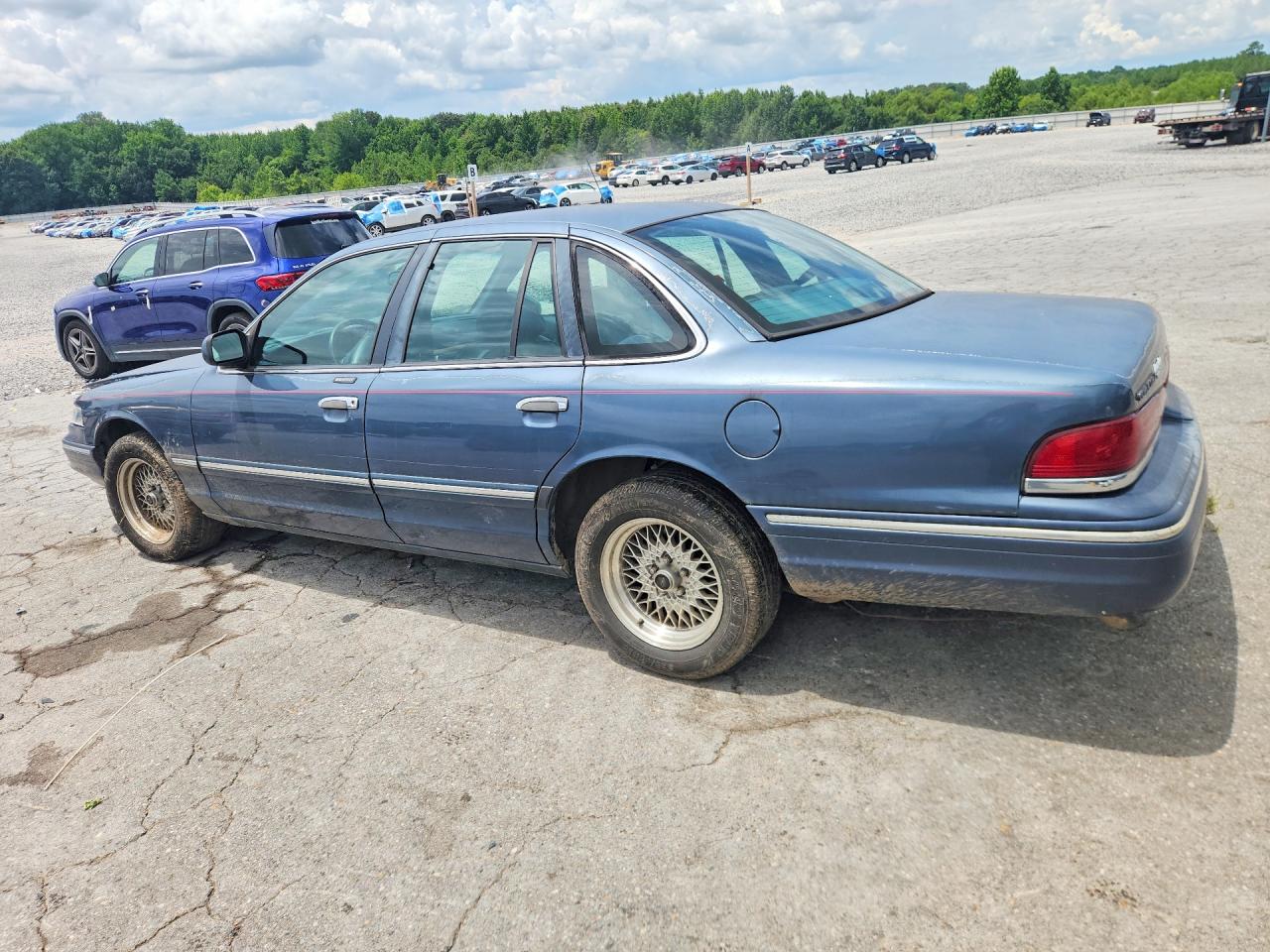 1996 FORD CROWN VIC