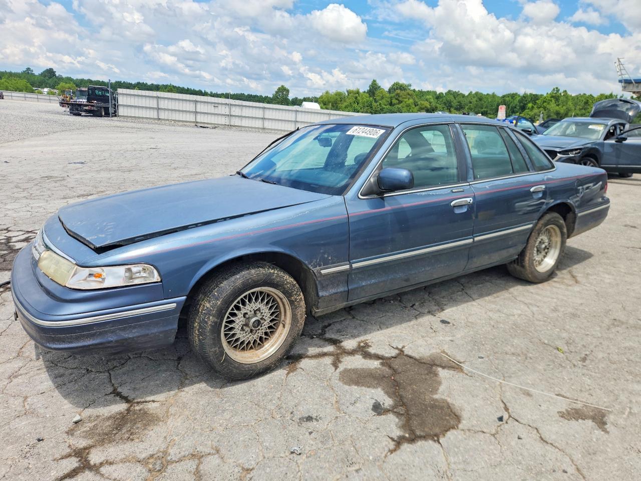 1996 FORD CROWN VIC