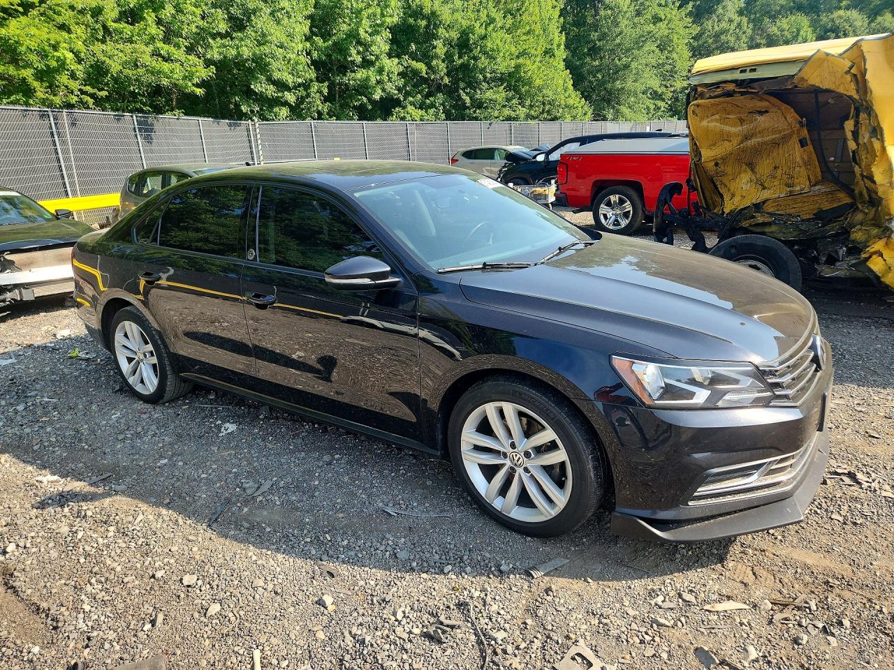 2019 VOLKSWAGEN PASSAT