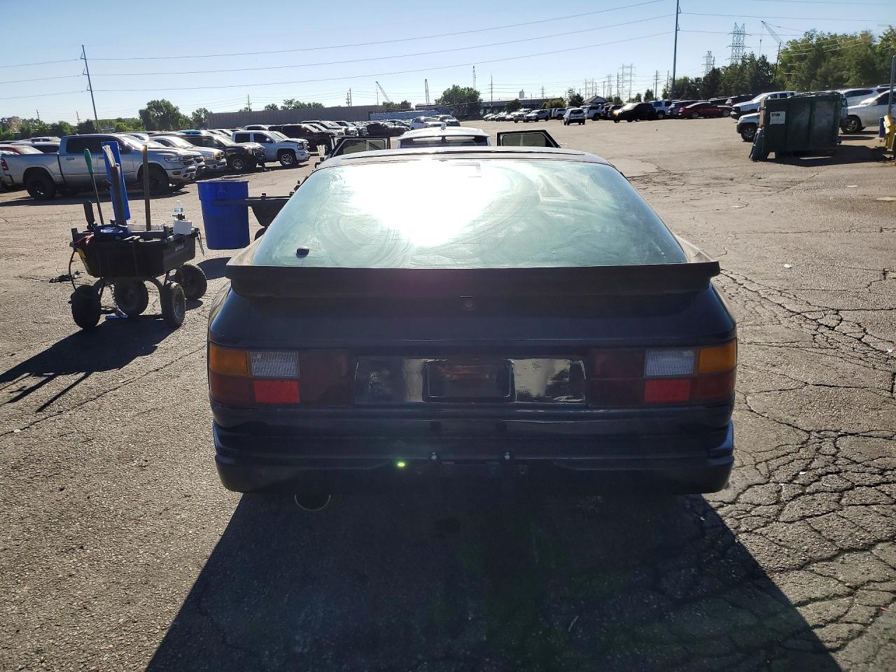 1985 PORSCHE 944