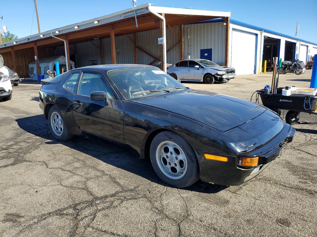 1985 PORSCHE 944
