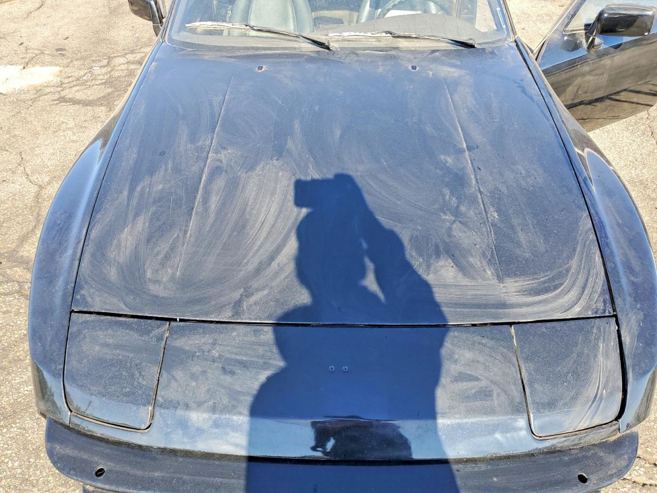 1985 PORSCHE 944