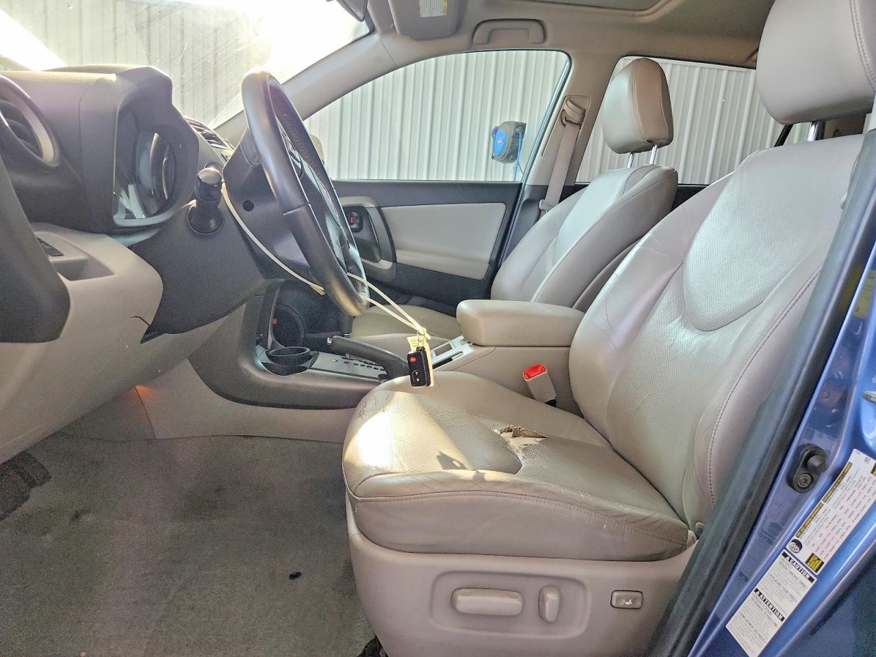 2010 TOYOTA RAV4