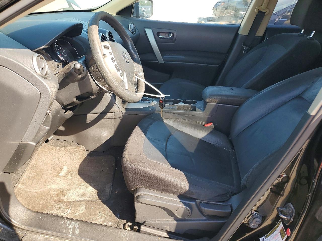 2013 NISSAN ROGUE