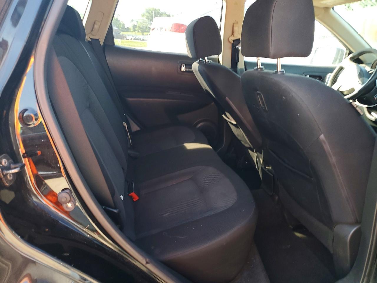 2013 NISSAN ROGUE