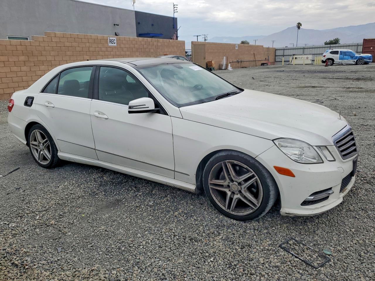2013 MERCEDES-BENZ E-CLASS