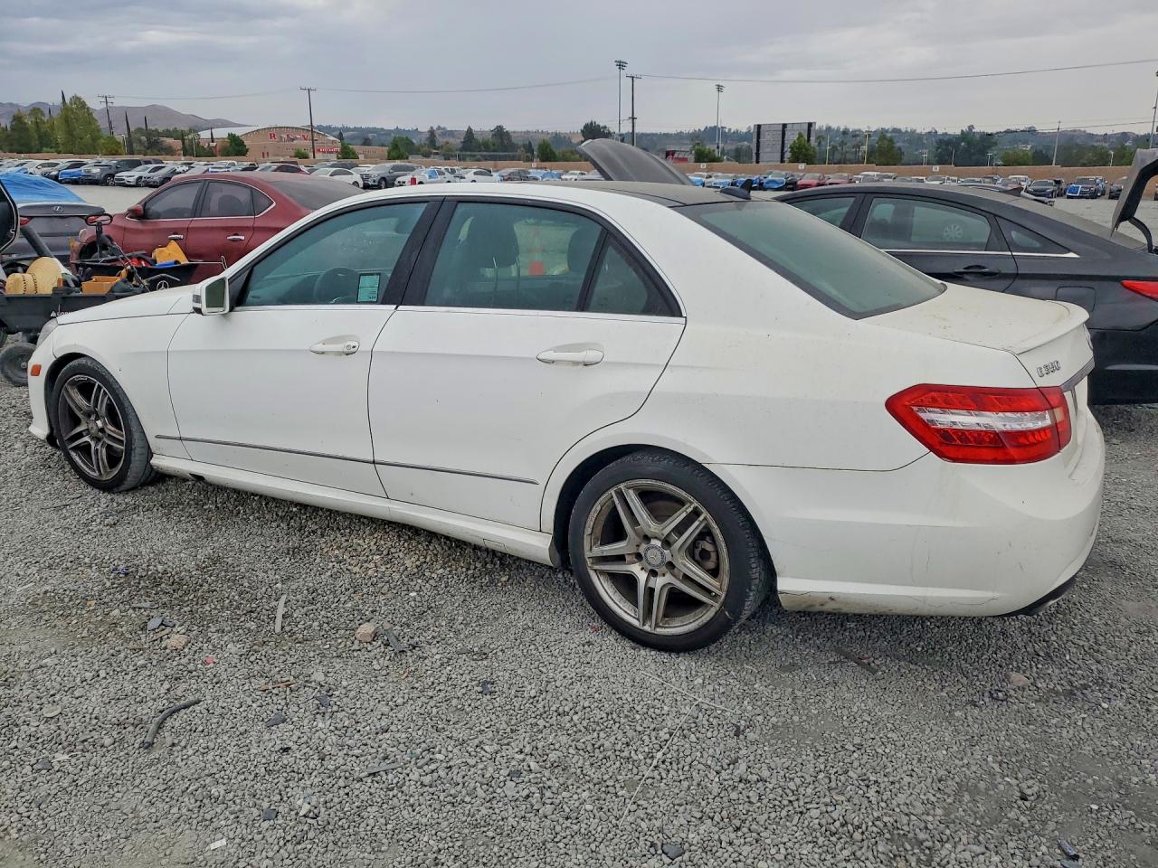 2013 MERCEDES-BENZ E-CLASS