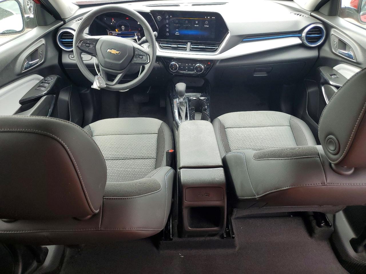 2026 CHEVROLET TRAX