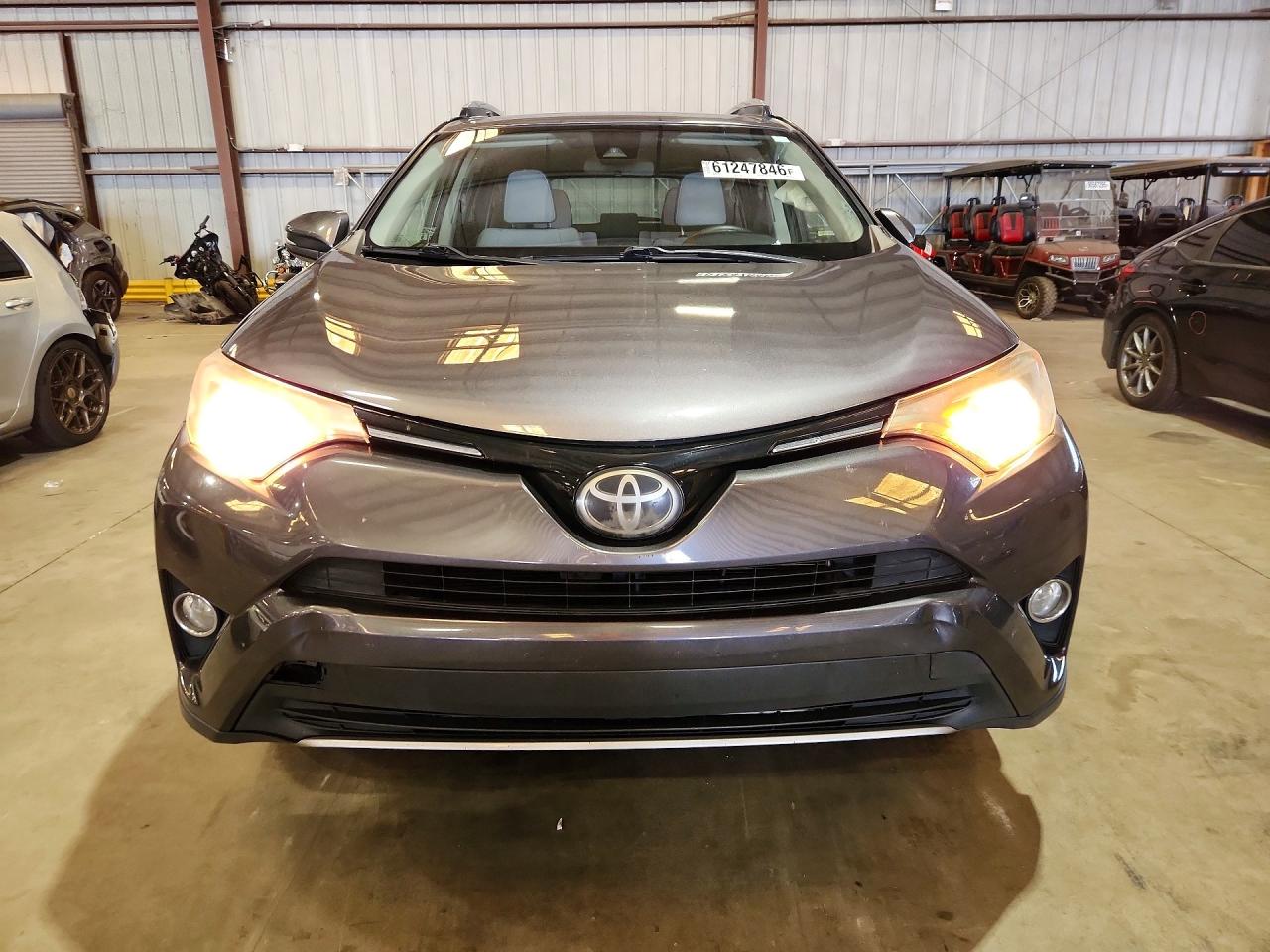 2017 TOYOTA RAV4