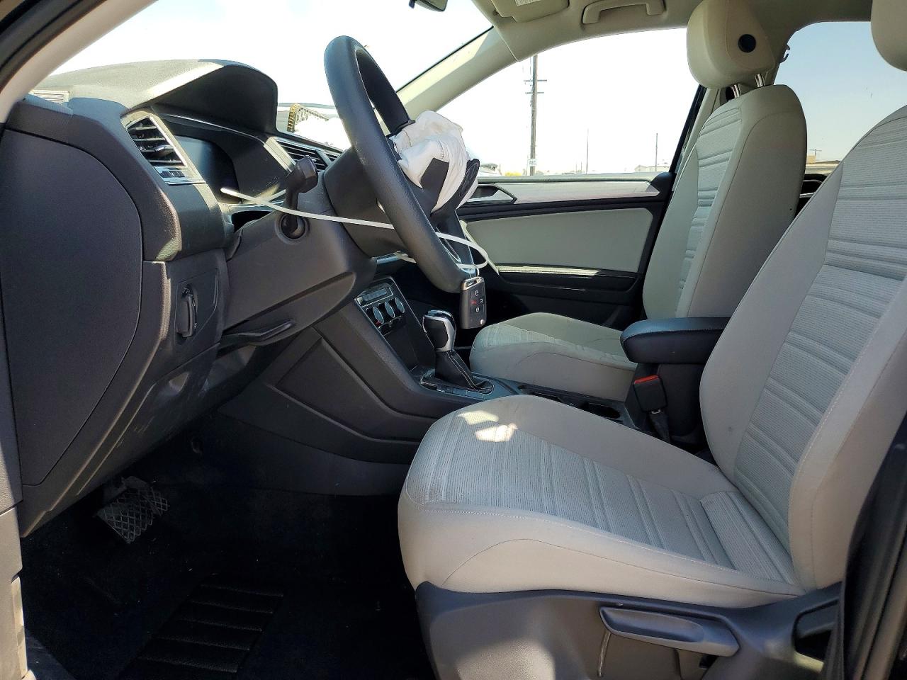 2023 VOLKSWAGEN TIGUAN