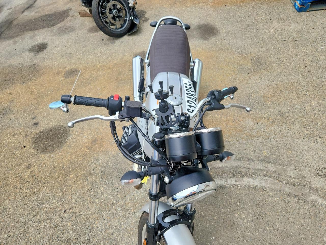 2020 MOTO GUZZI V7 III