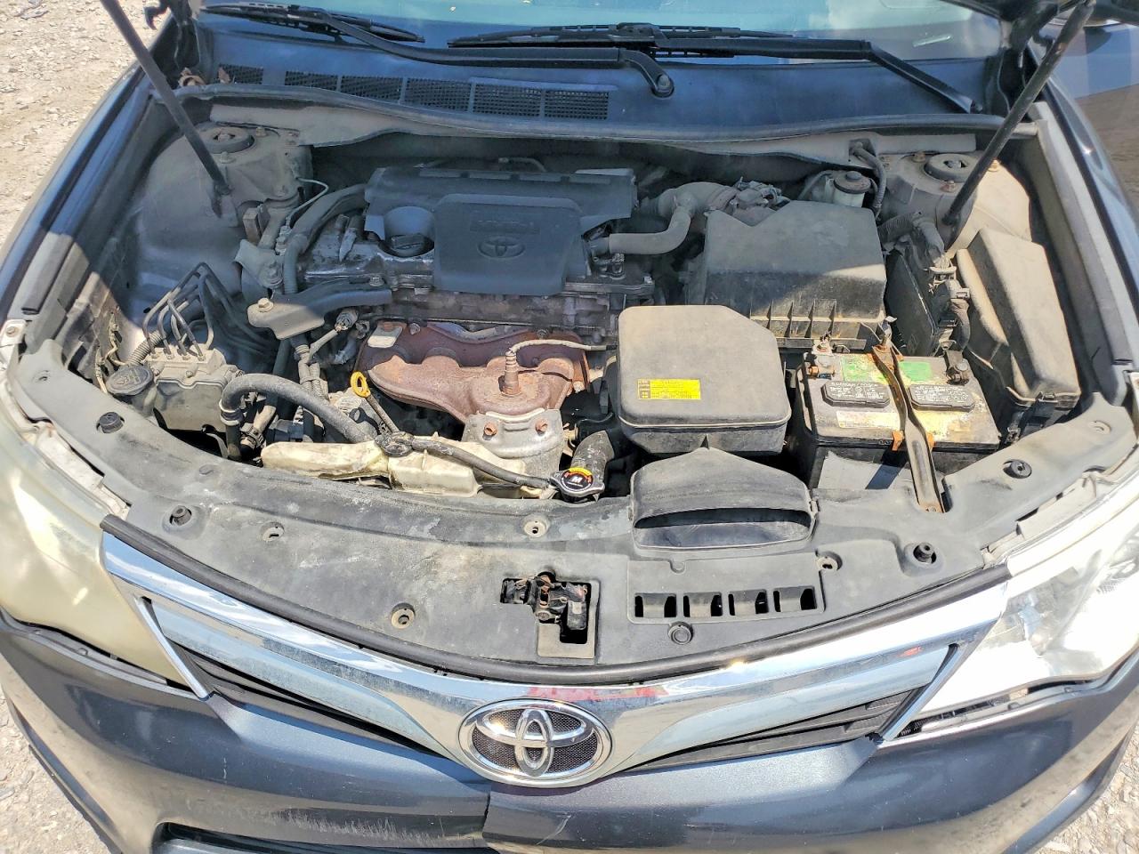 2012 TOYOTA CAMRY