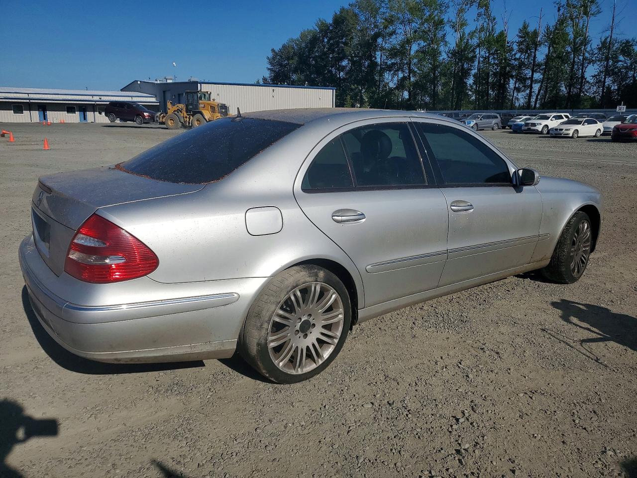 2004 MERCEDES-BENZ E-CLASS