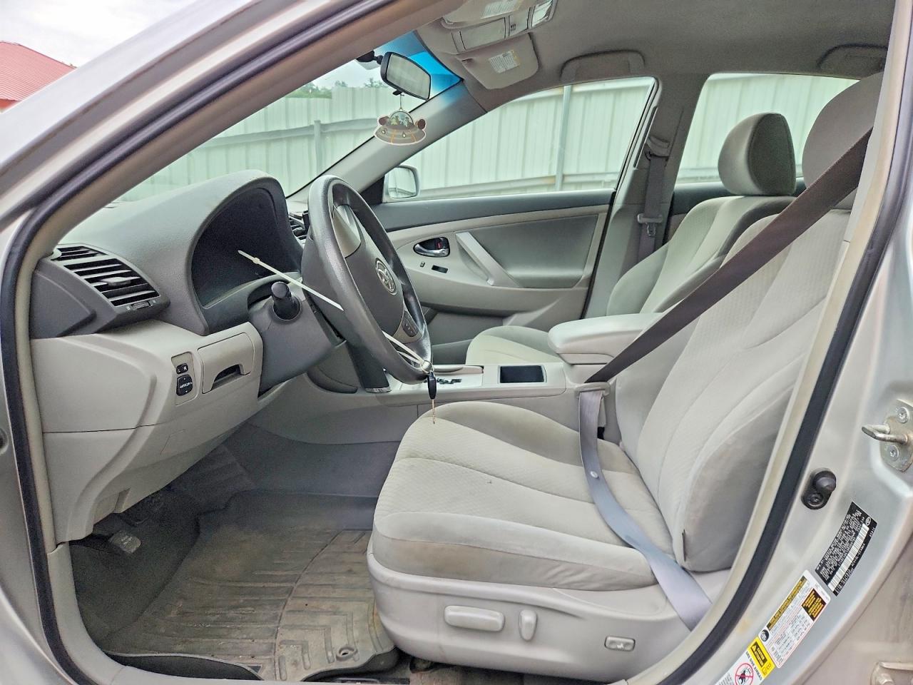 2009 TOYOTA CAMRY