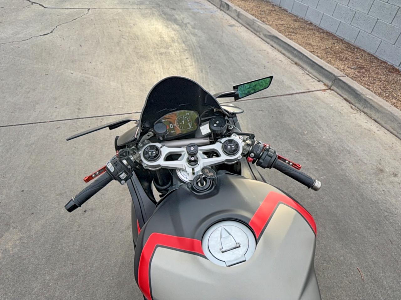 2024 DUCATI PANIGALE