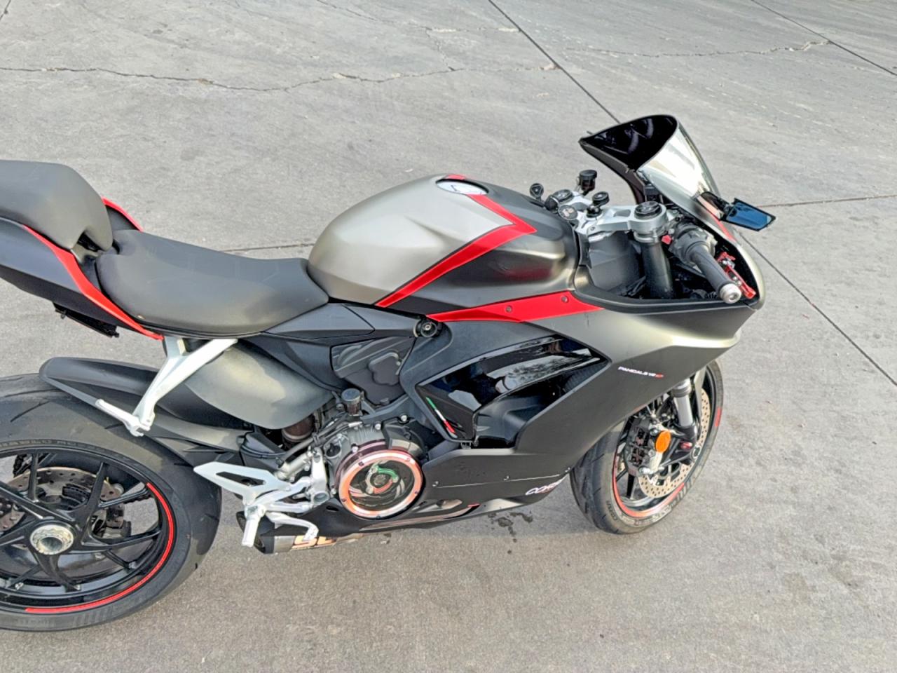 2024 DUCATI PANIGALE
