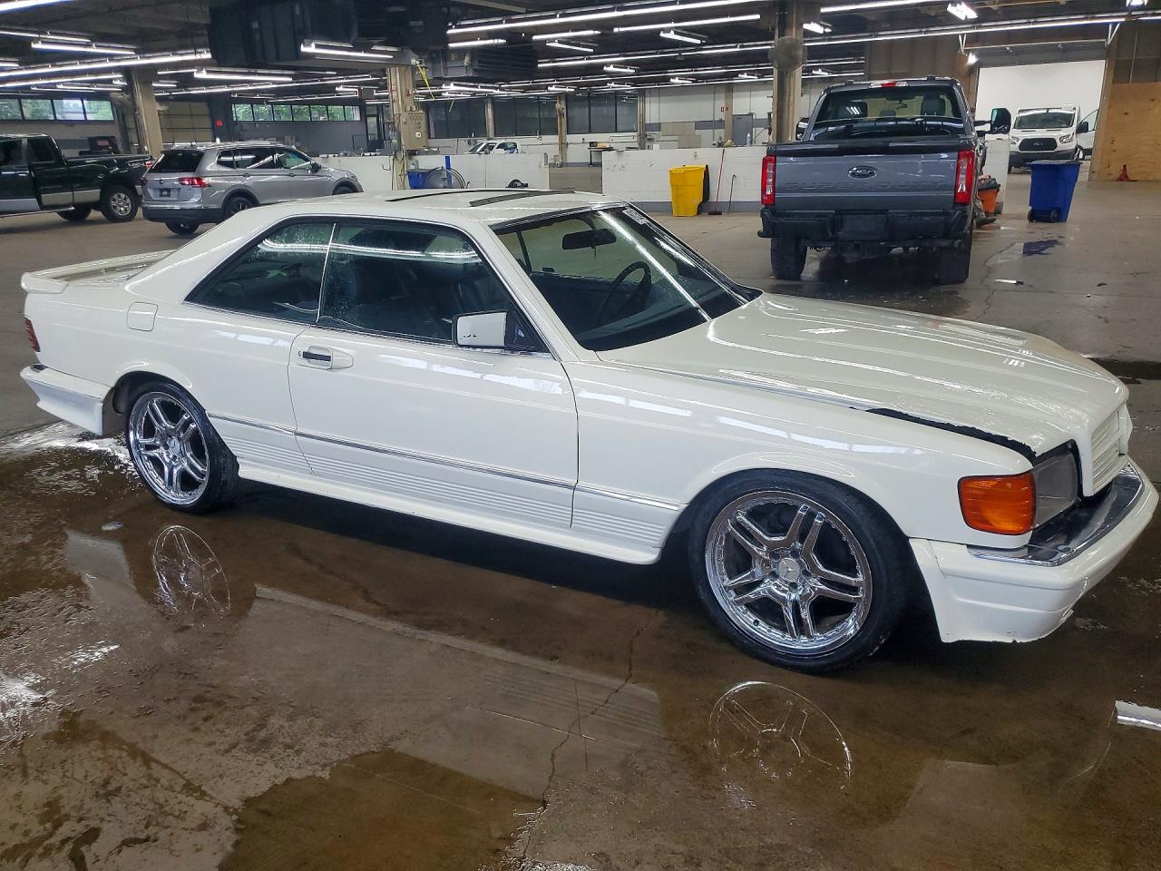 1984 MERCEDES-BENZ 500-CLASS