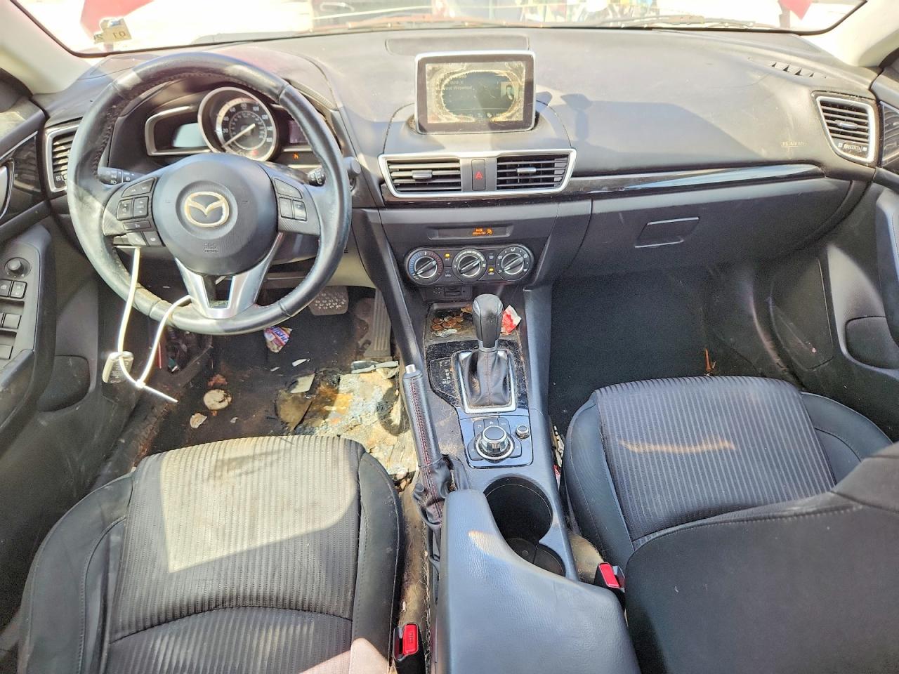 2015 MAZDA 3