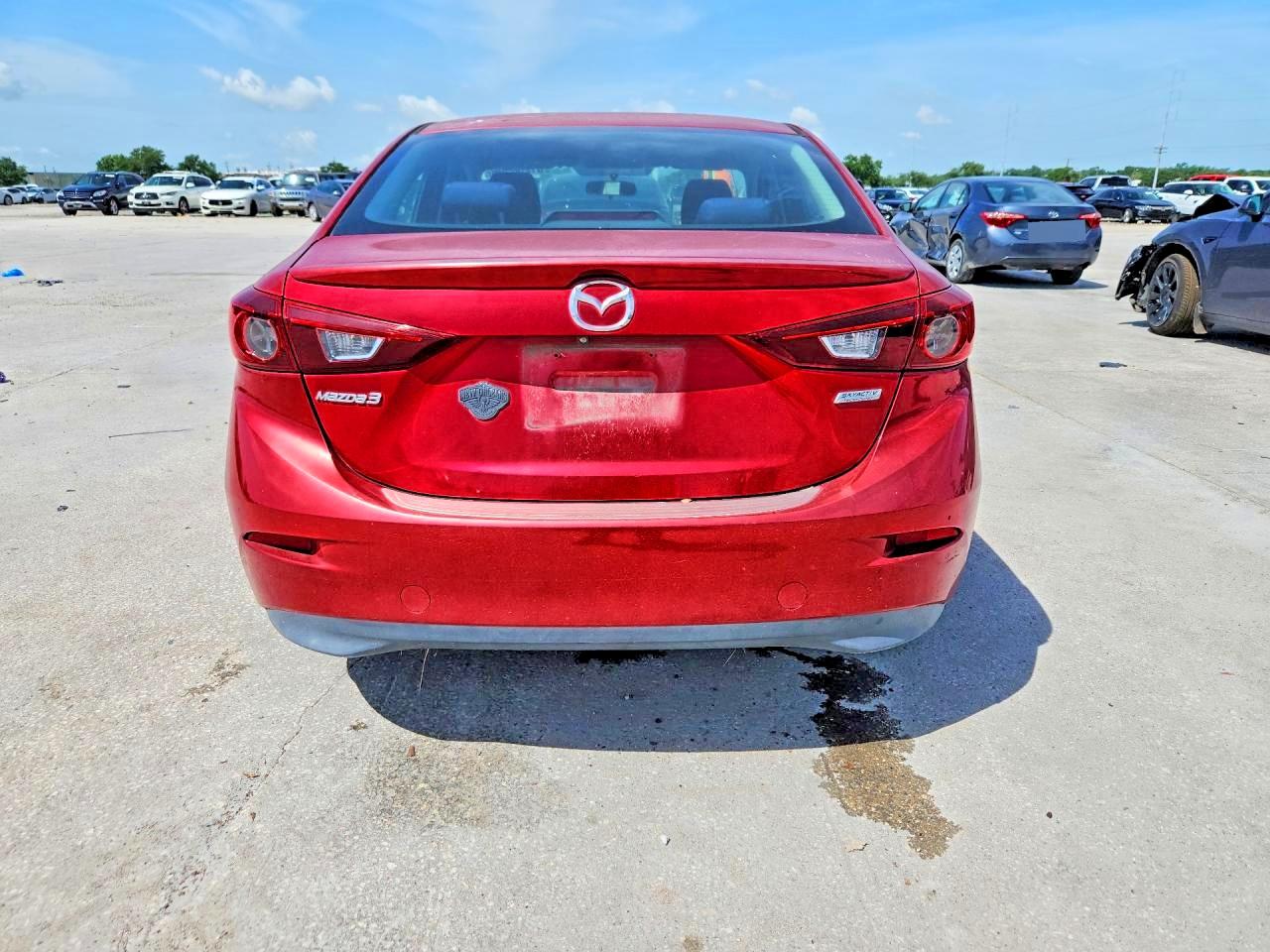 2015 MAZDA 3