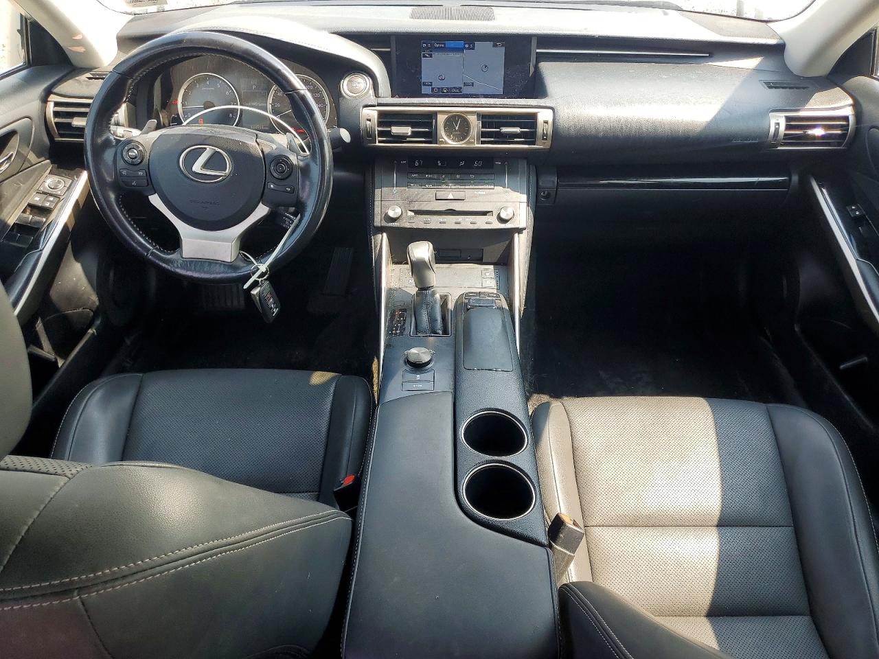 2016 LEXUS IS