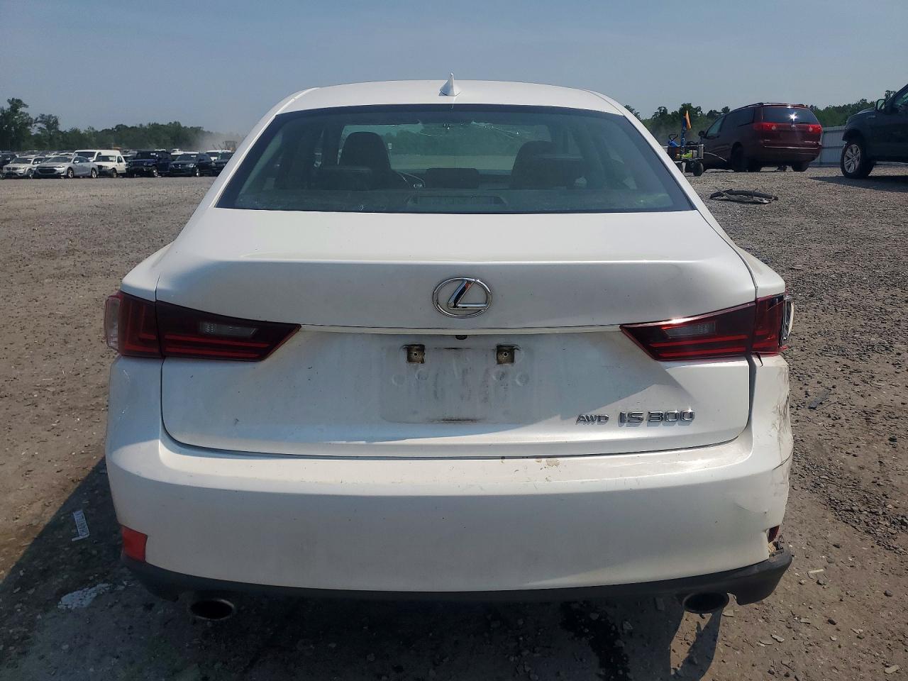 2016 LEXUS IS