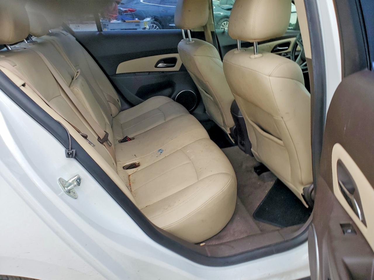 2011 CHEVROLET CRUZE