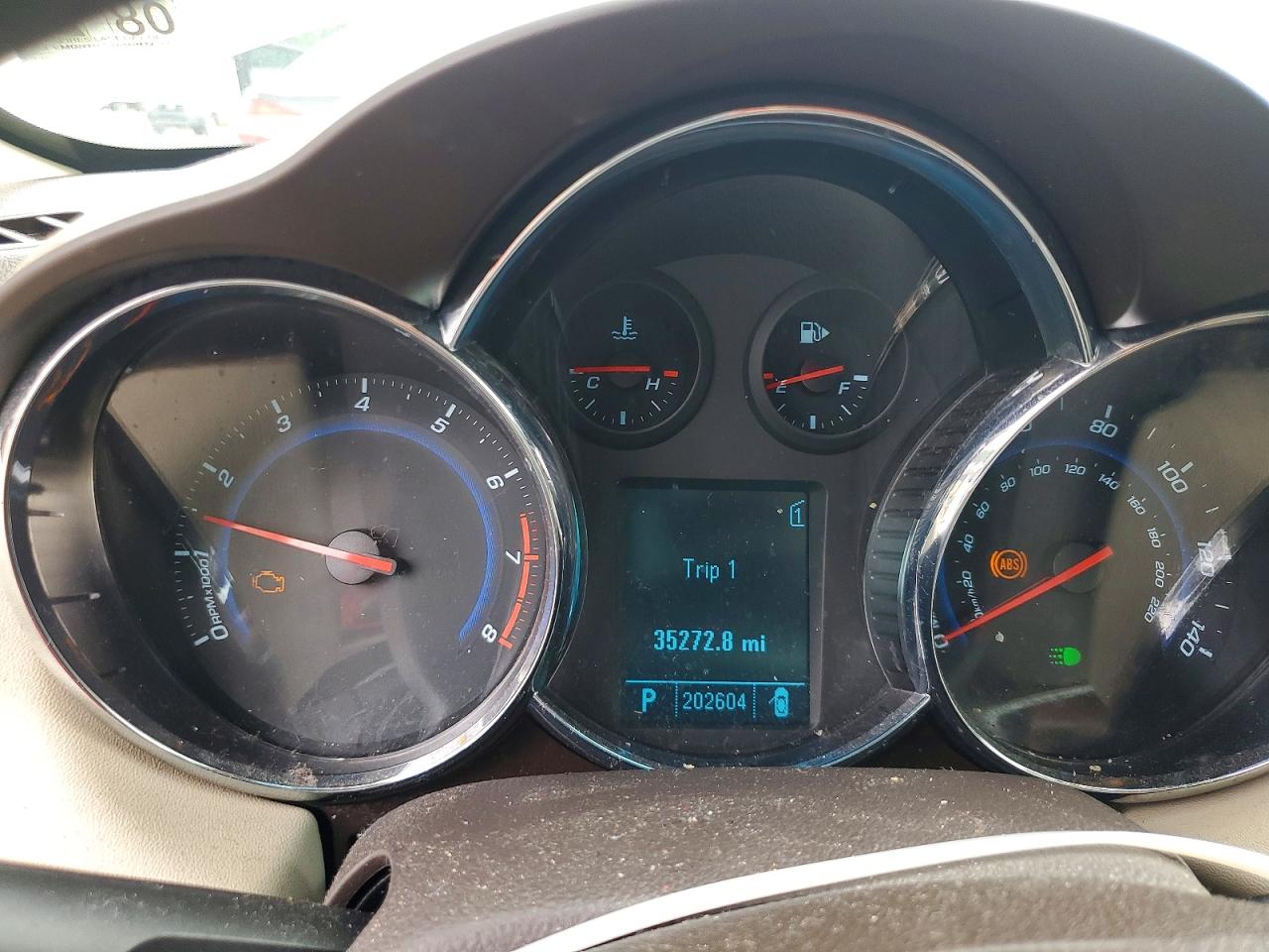 2011 CHEVROLET CRUZE