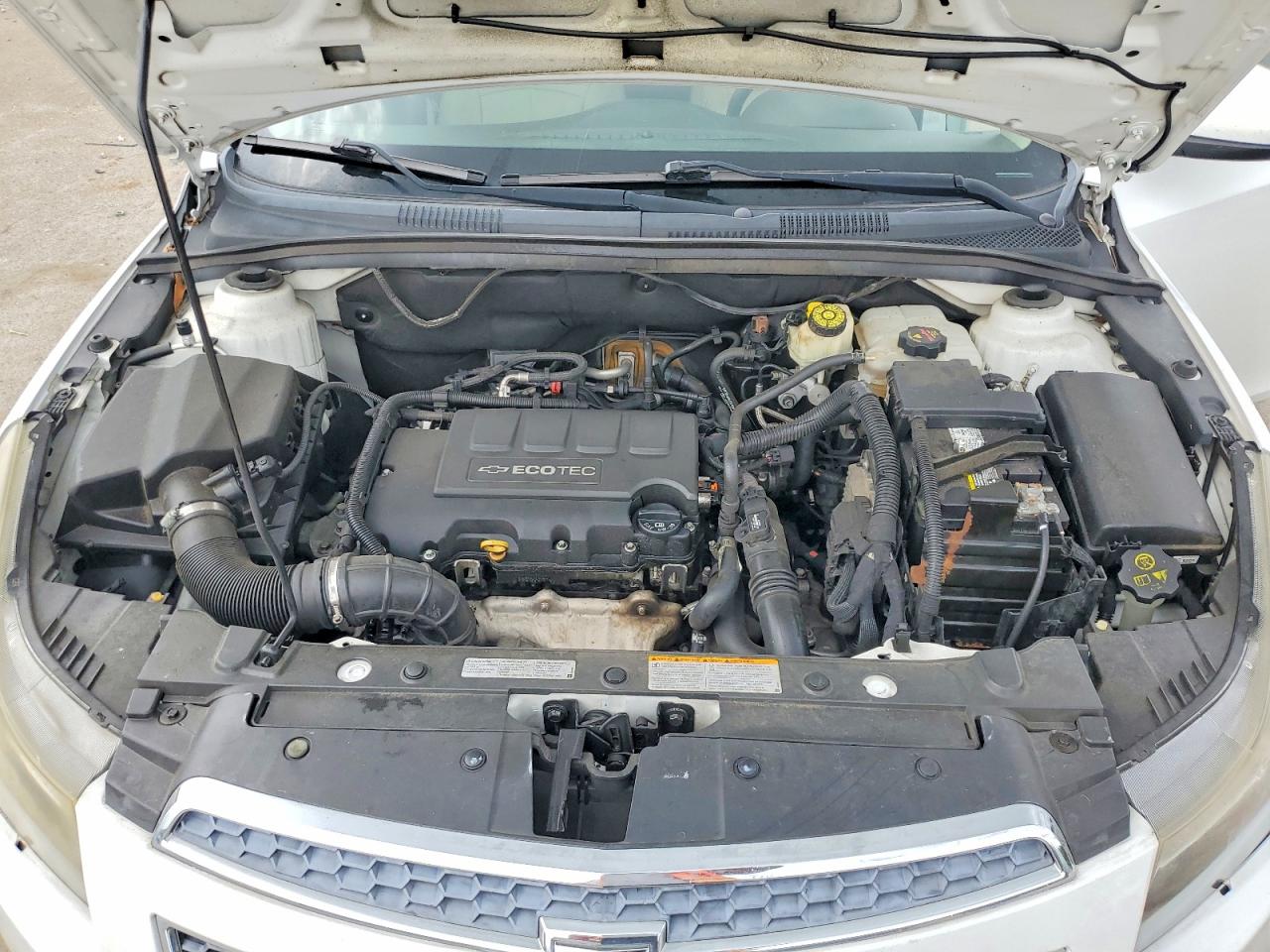2011 CHEVROLET CRUZE
