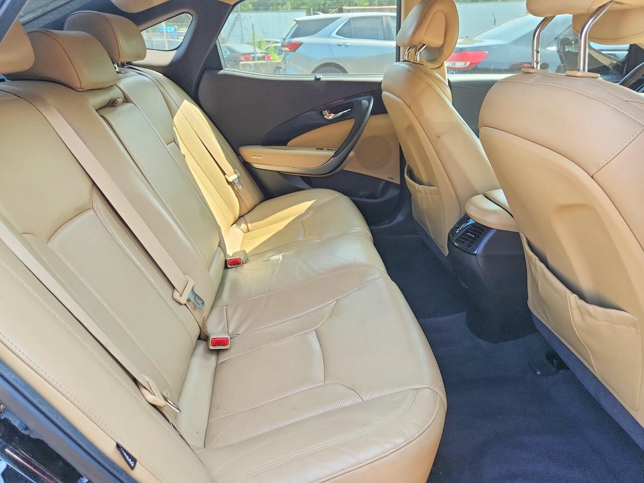 2012 HYUNDAI AZERA