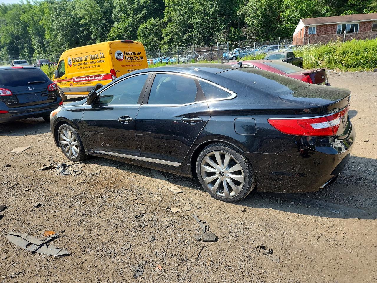 2012 HYUNDAI AZERA