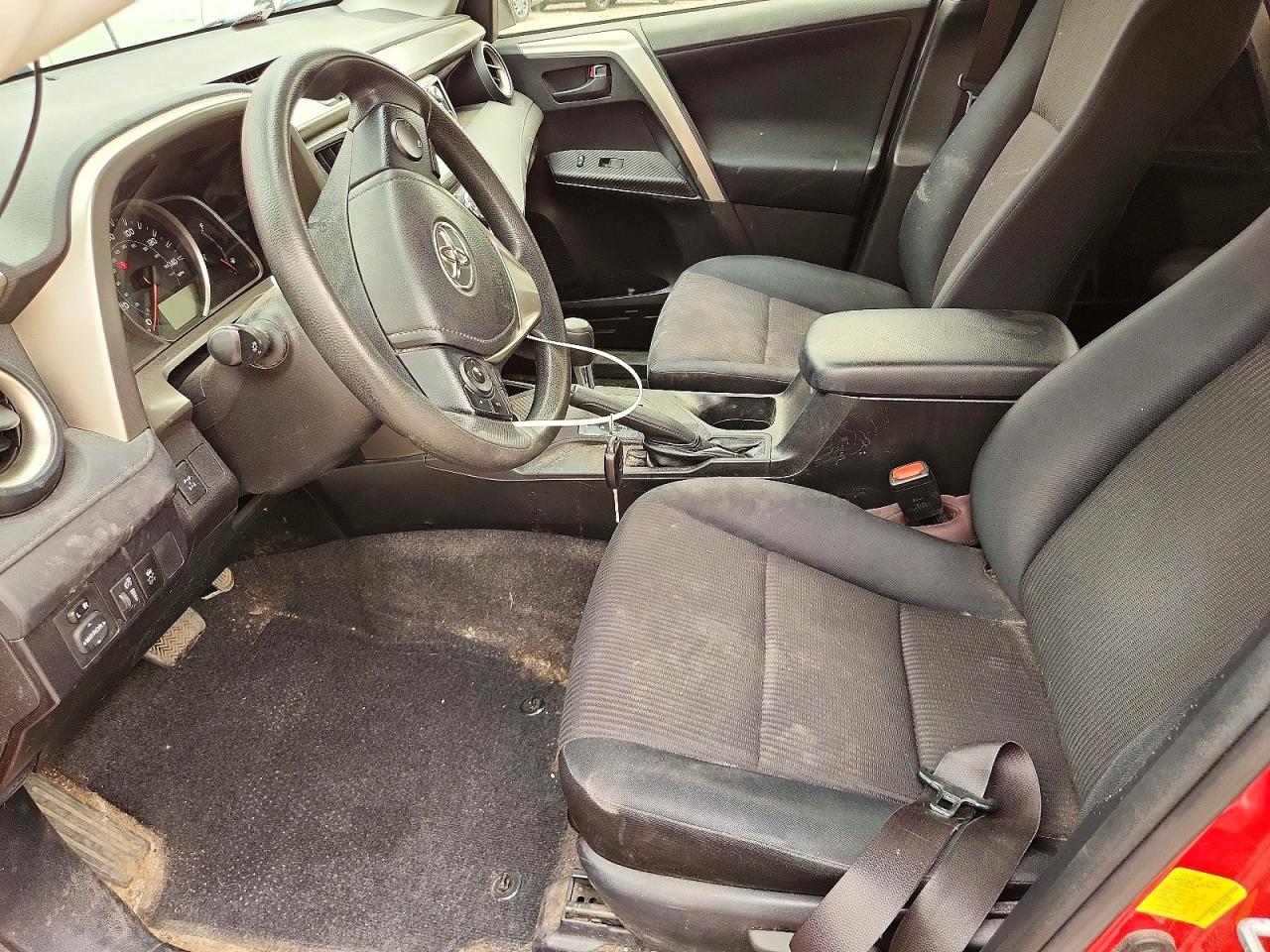 2015 TOYOTA RAV4