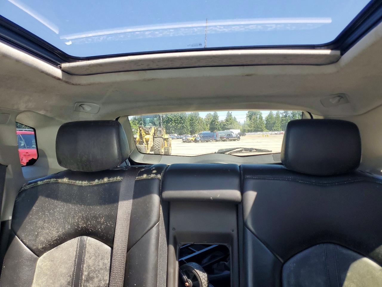 2011 CADILLAC SRX