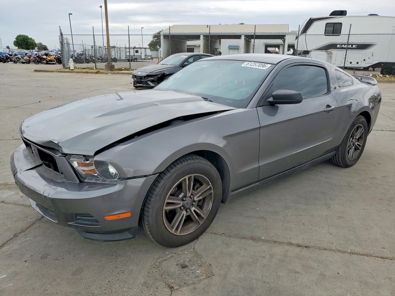 2011 FORD MUSTANG