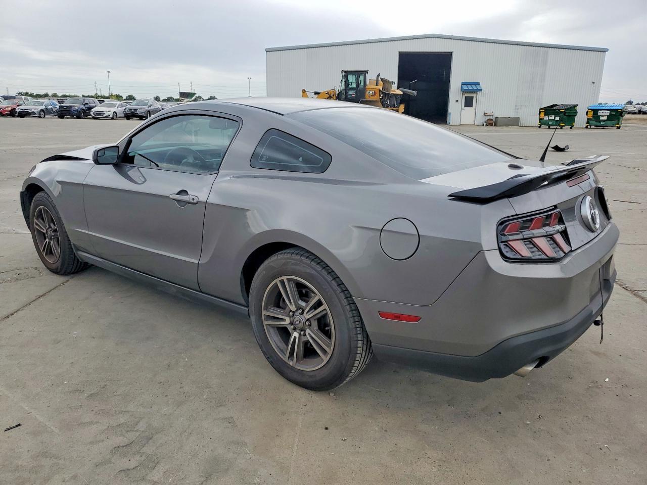2011 FORD MUSTANG