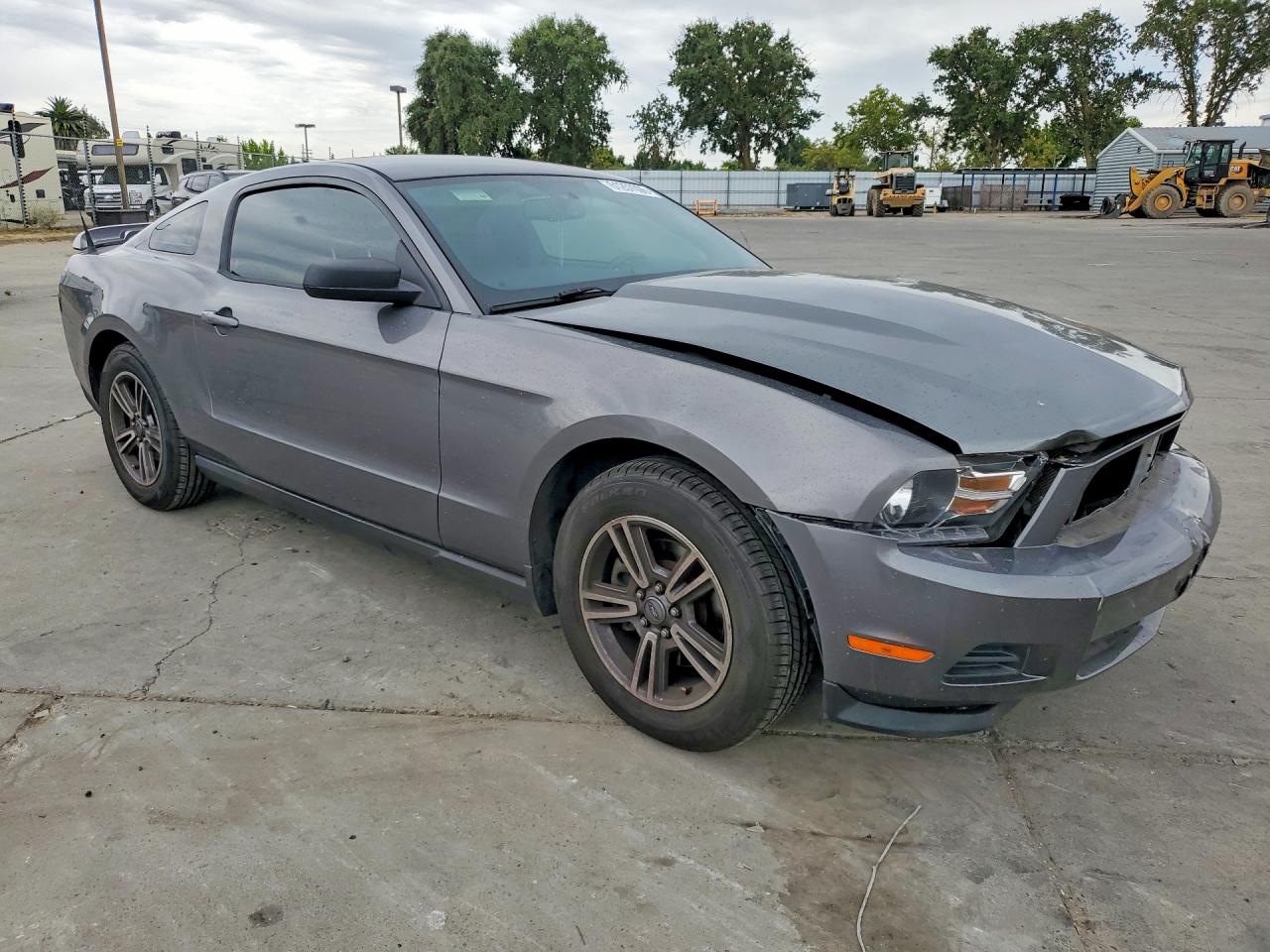 2011 FORD MUSTANG