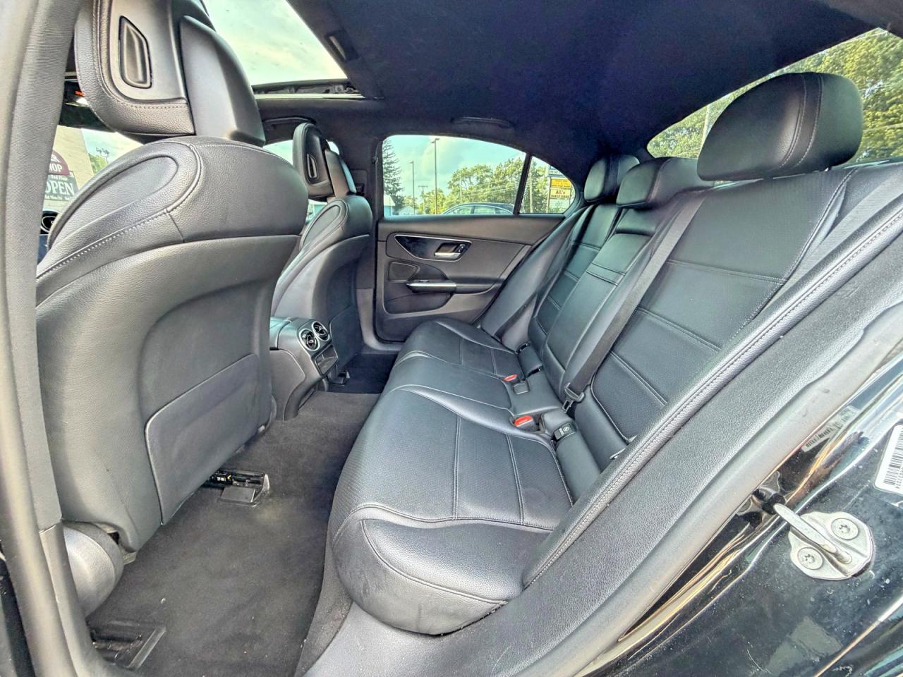 2022 MERCEDES-BENZ C-CLASS