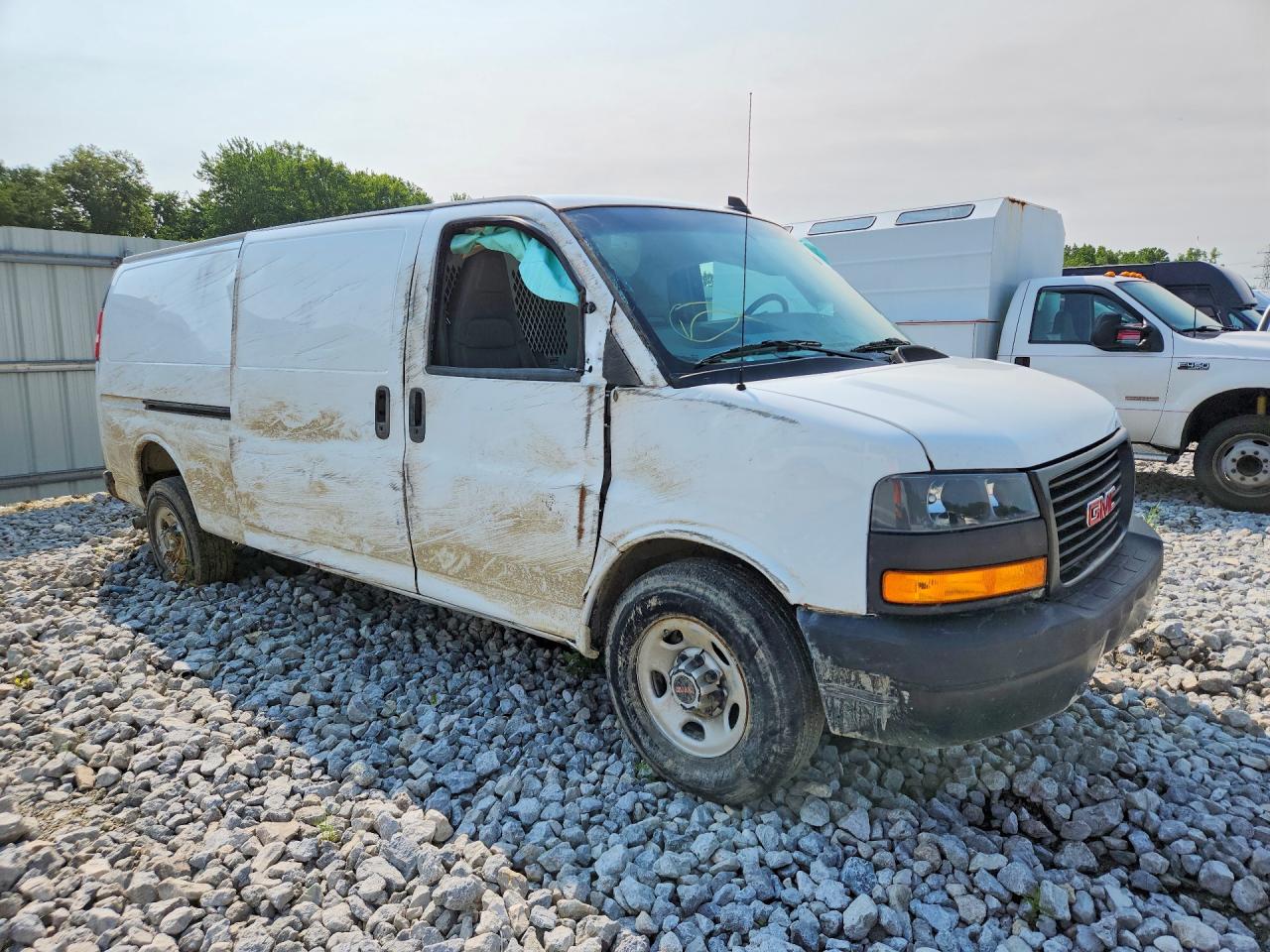 2023 GMC SAVANA