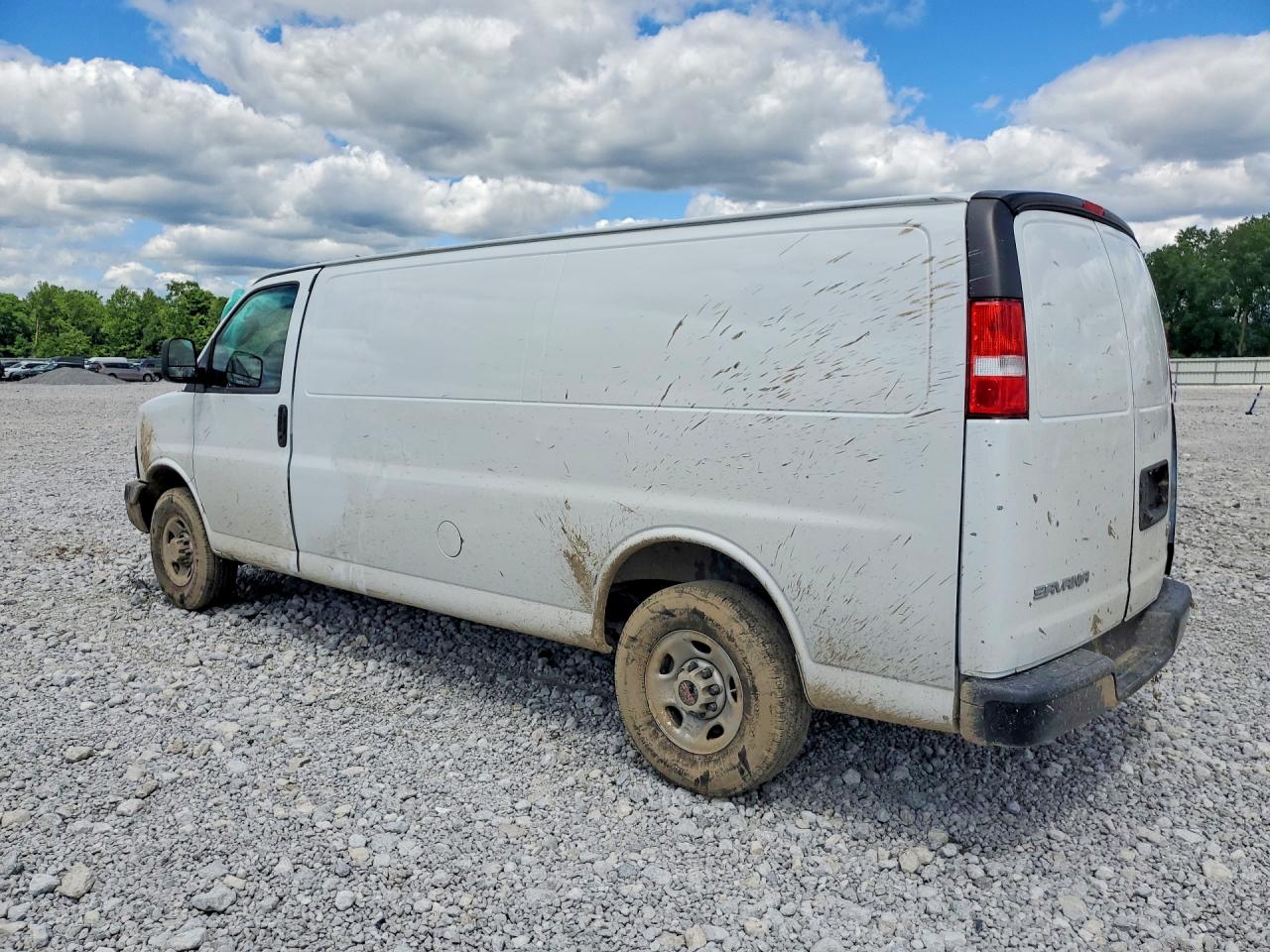 2023 GMC SAVANA