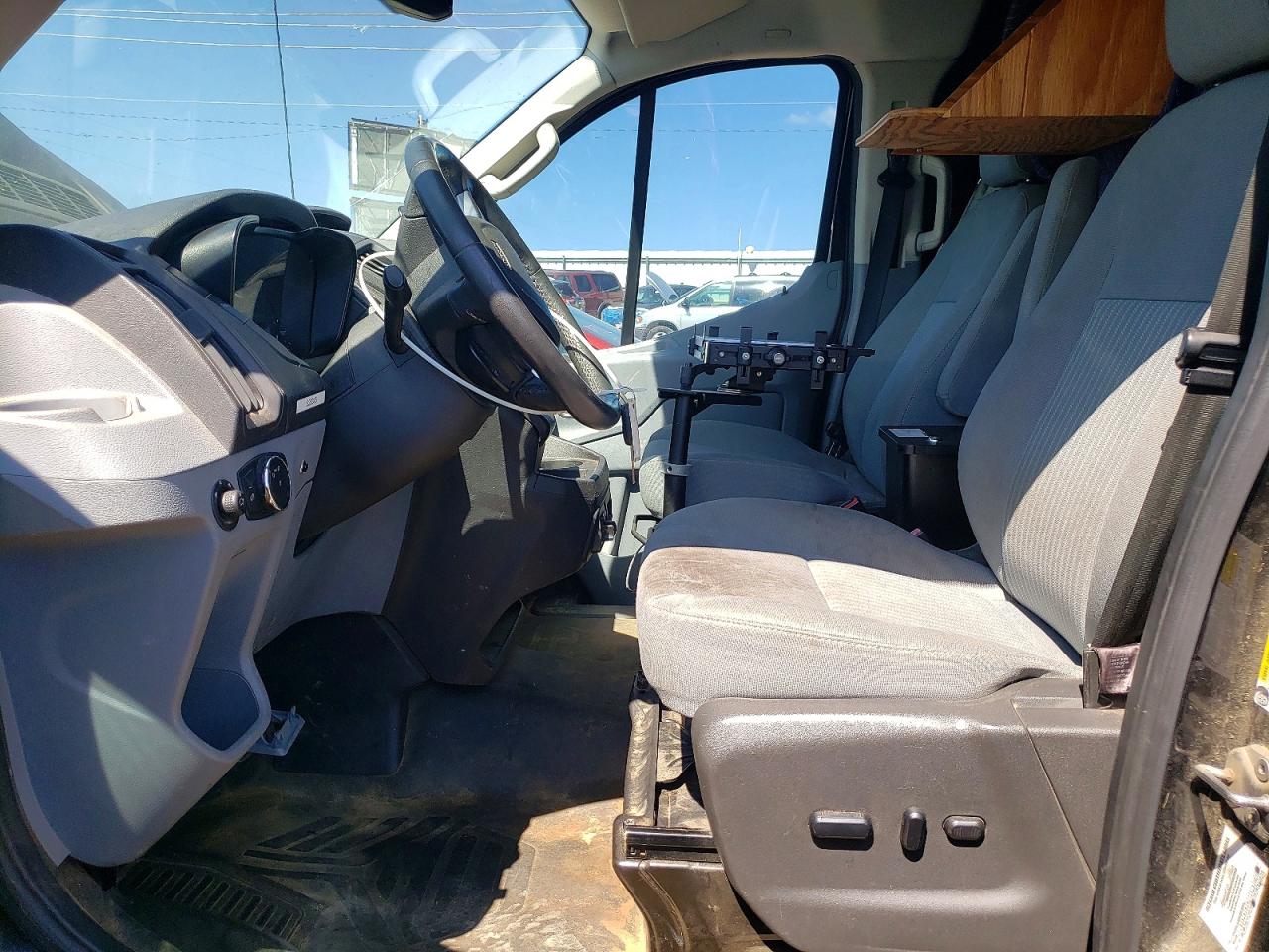 2015 FORD TRANSIT