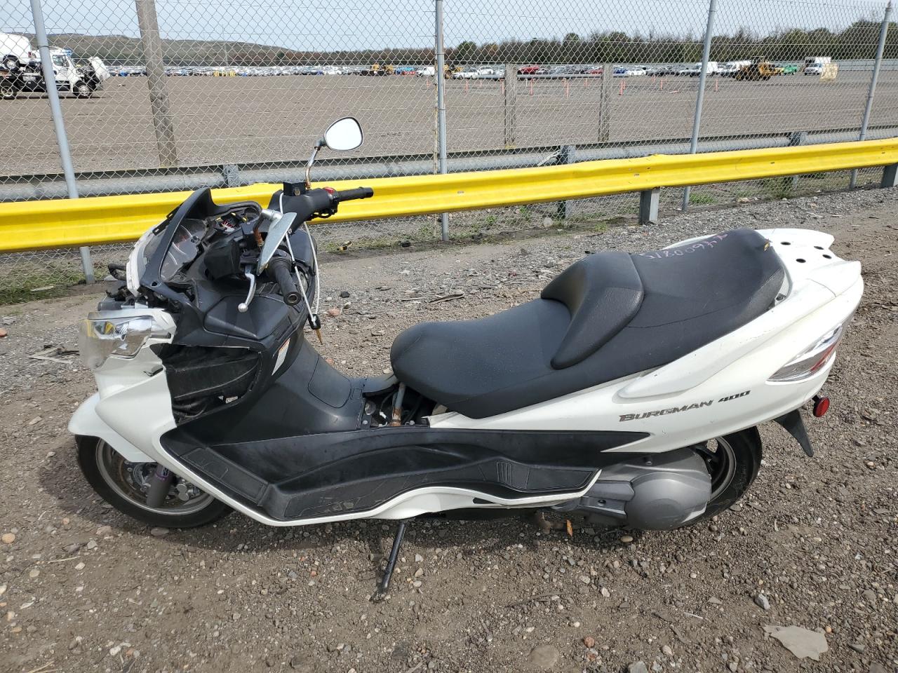 2011 SUZUKI AN400 A