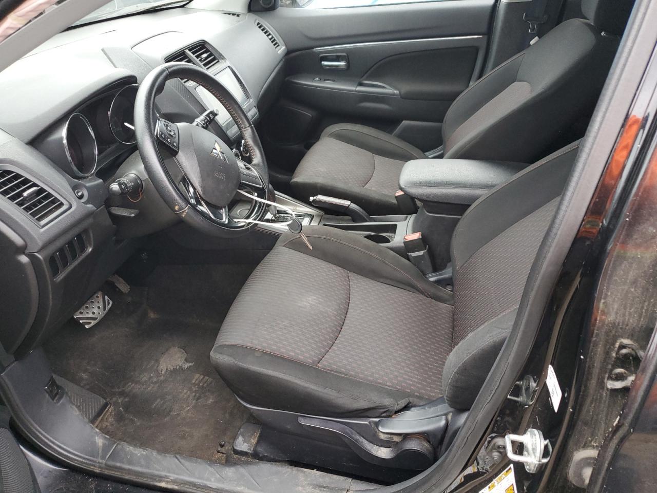 2019 MITSUBISHI OUTLANDER