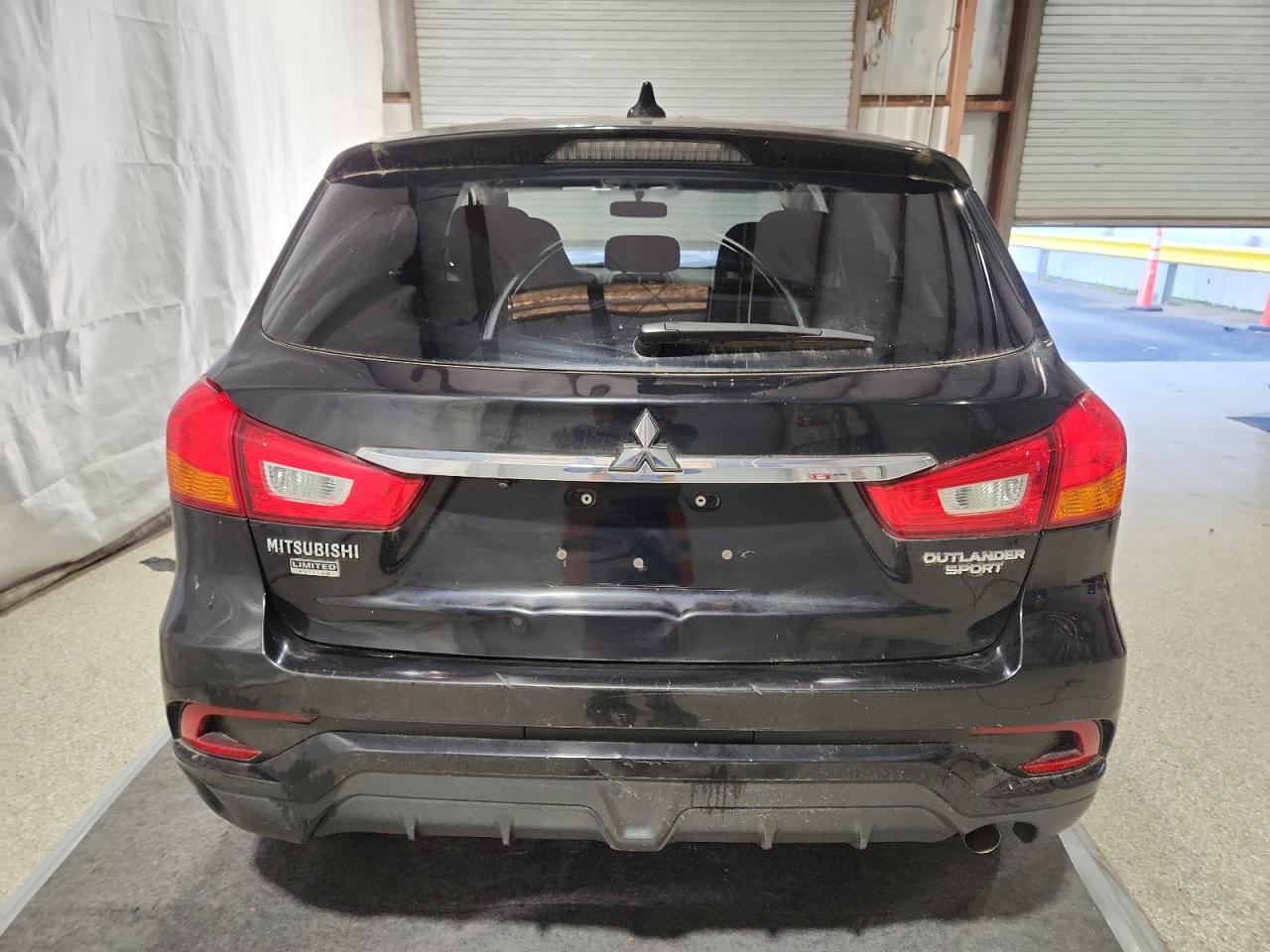 2019 MITSUBISHI OUTLANDER