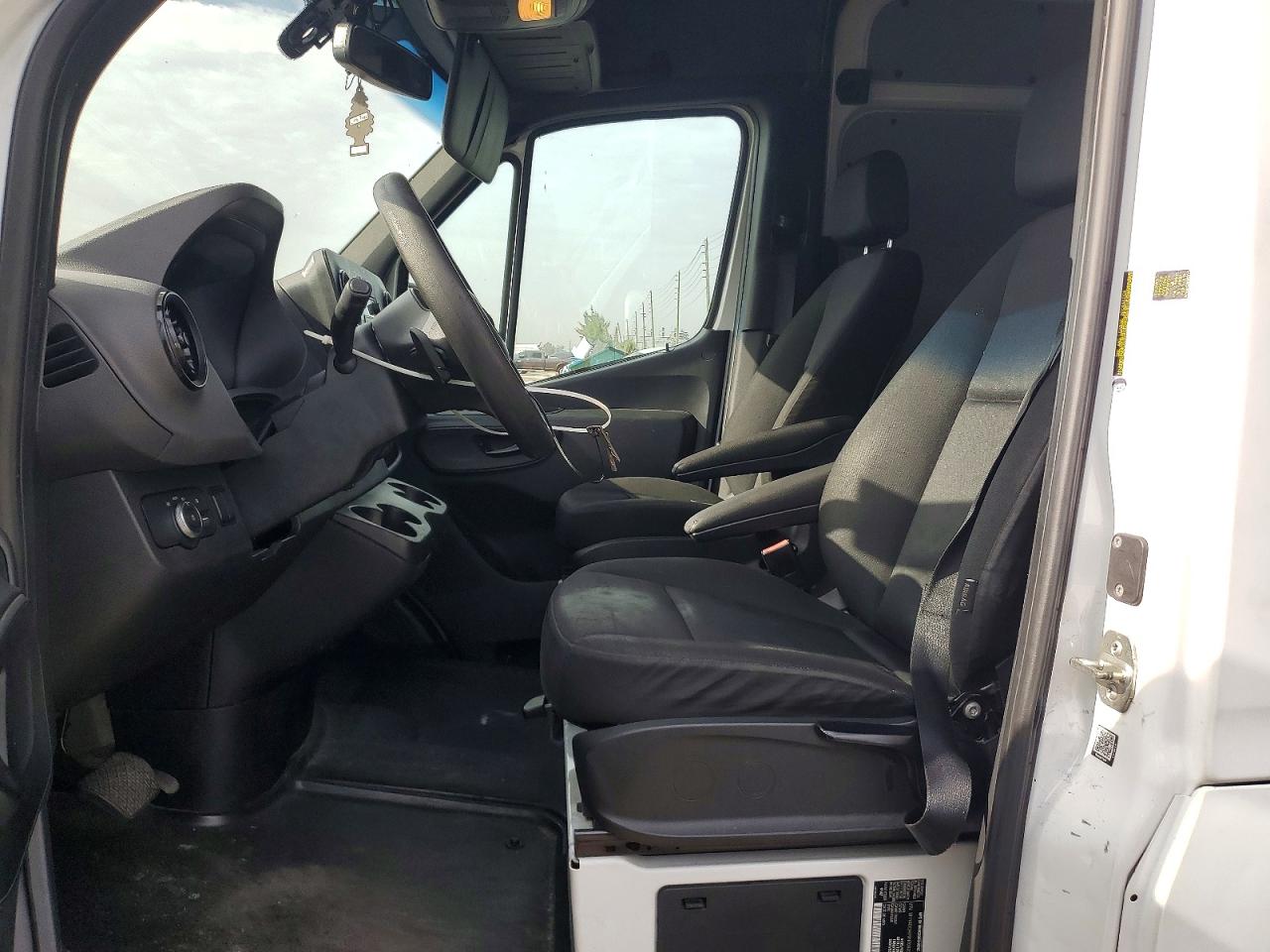 2022 MERCEDES-BENZ SPRINTER