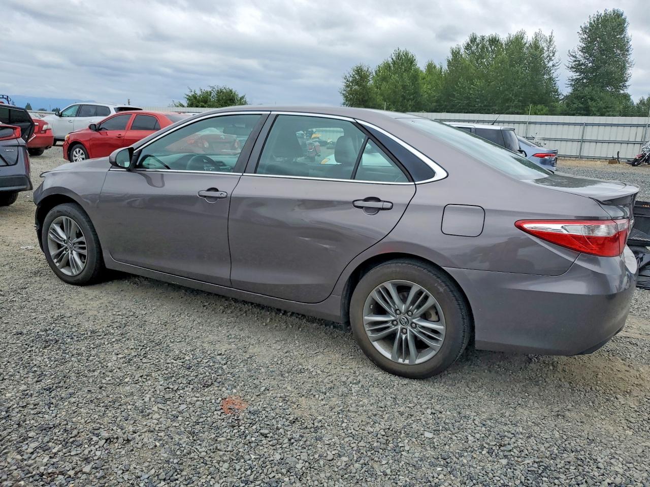 2015 TOYOTA CAMRY