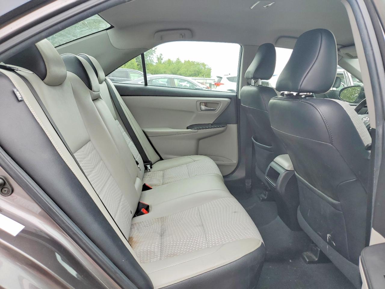 2015 TOYOTA CAMRY