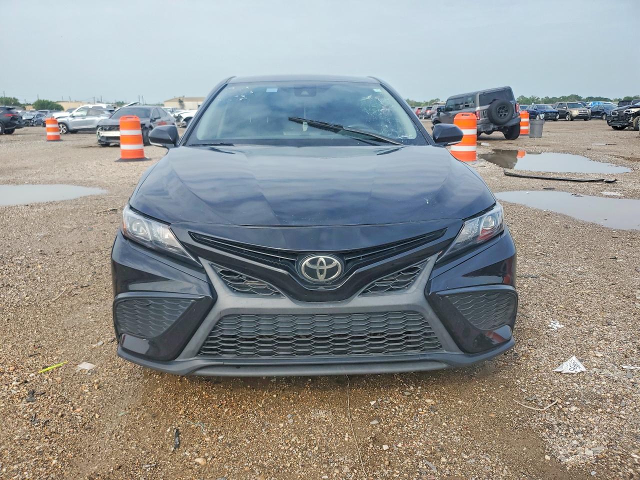2022 TOYOTA CAMRY
