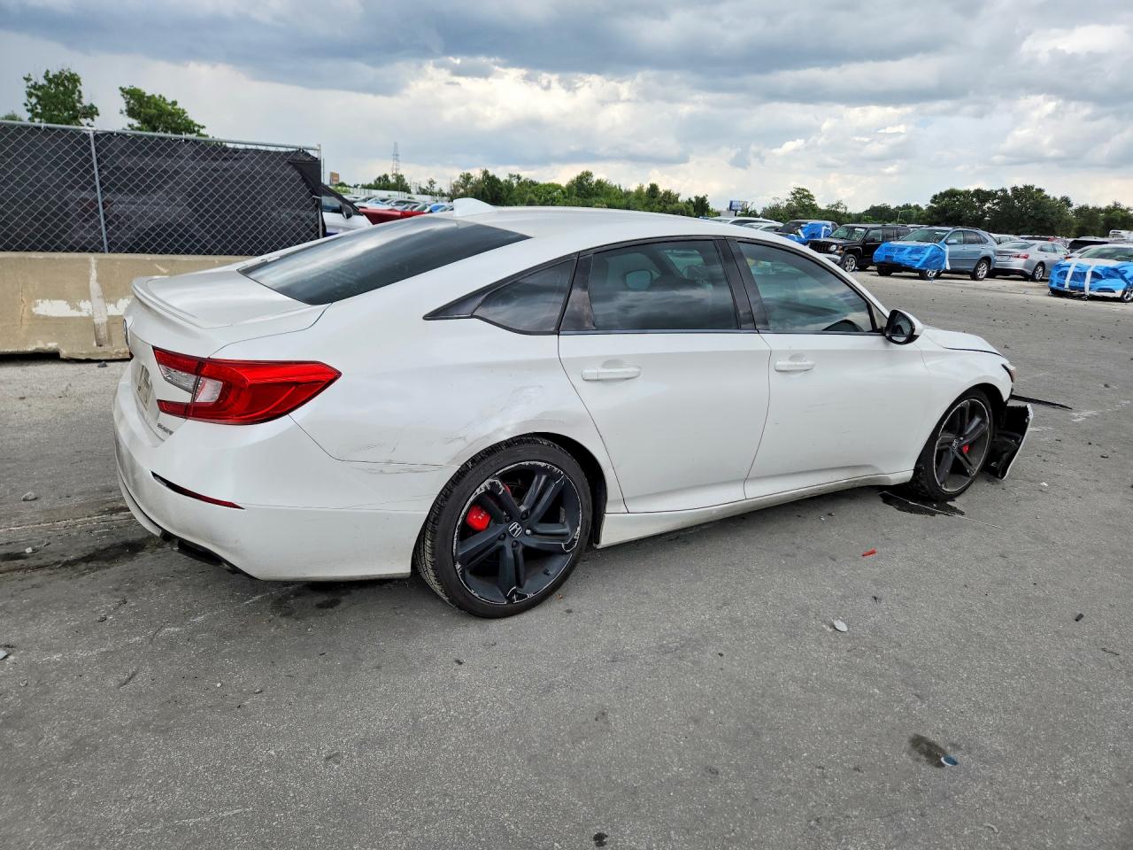2018 HONDA ACCORD