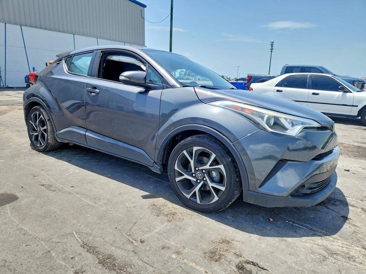 2018 TOYOTA C-HR