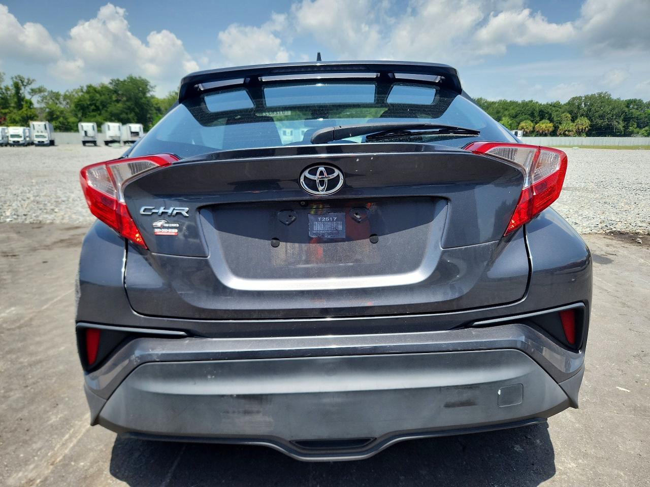2018 TOYOTA C-HR